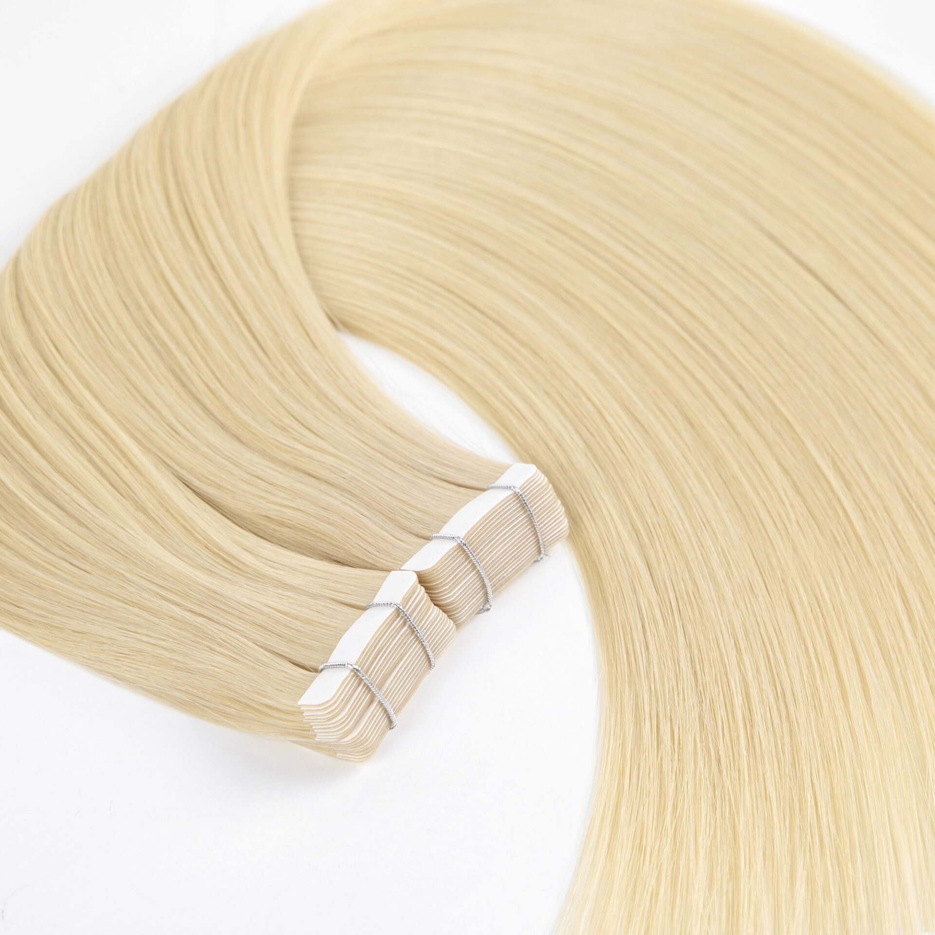 Vlasove Pasky Blond vanilla Vlasove Pasky blond tape in vlasy blond