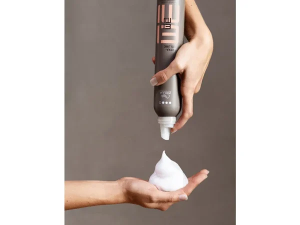 Wella Professionals Eimi Volume Extra Volume Mousse - Image 2